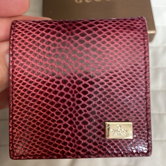 Small lizard red coin purse 👛 from Gucci Italy red and silver with box wallet - Picture 2 of 6
